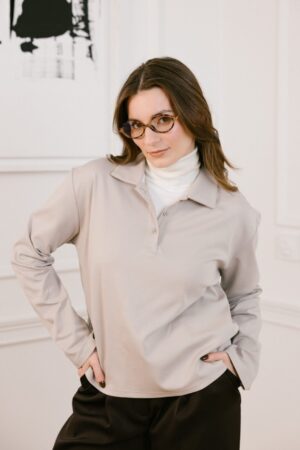 Eleganckie polo damskie w kolorze taupe