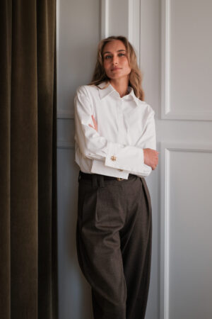 Biała oversizowa koszula damska | clari 0.24 | „The Business Power"